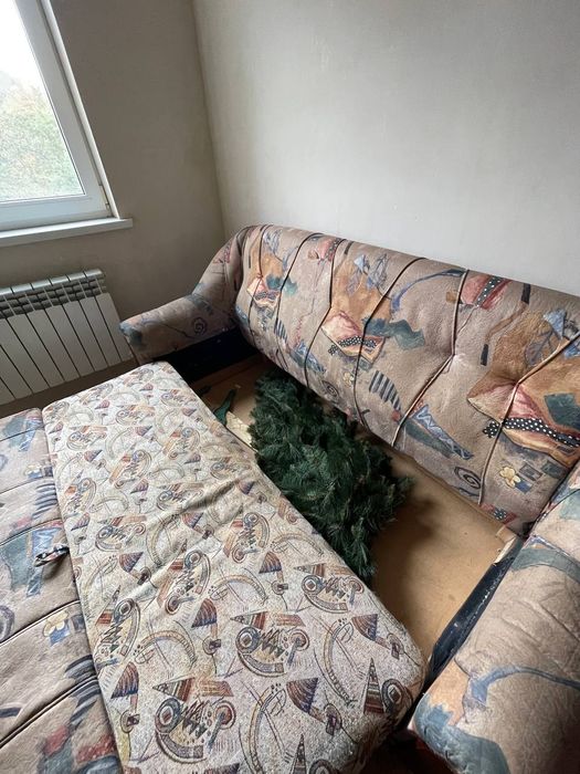 Продам Диван б/у