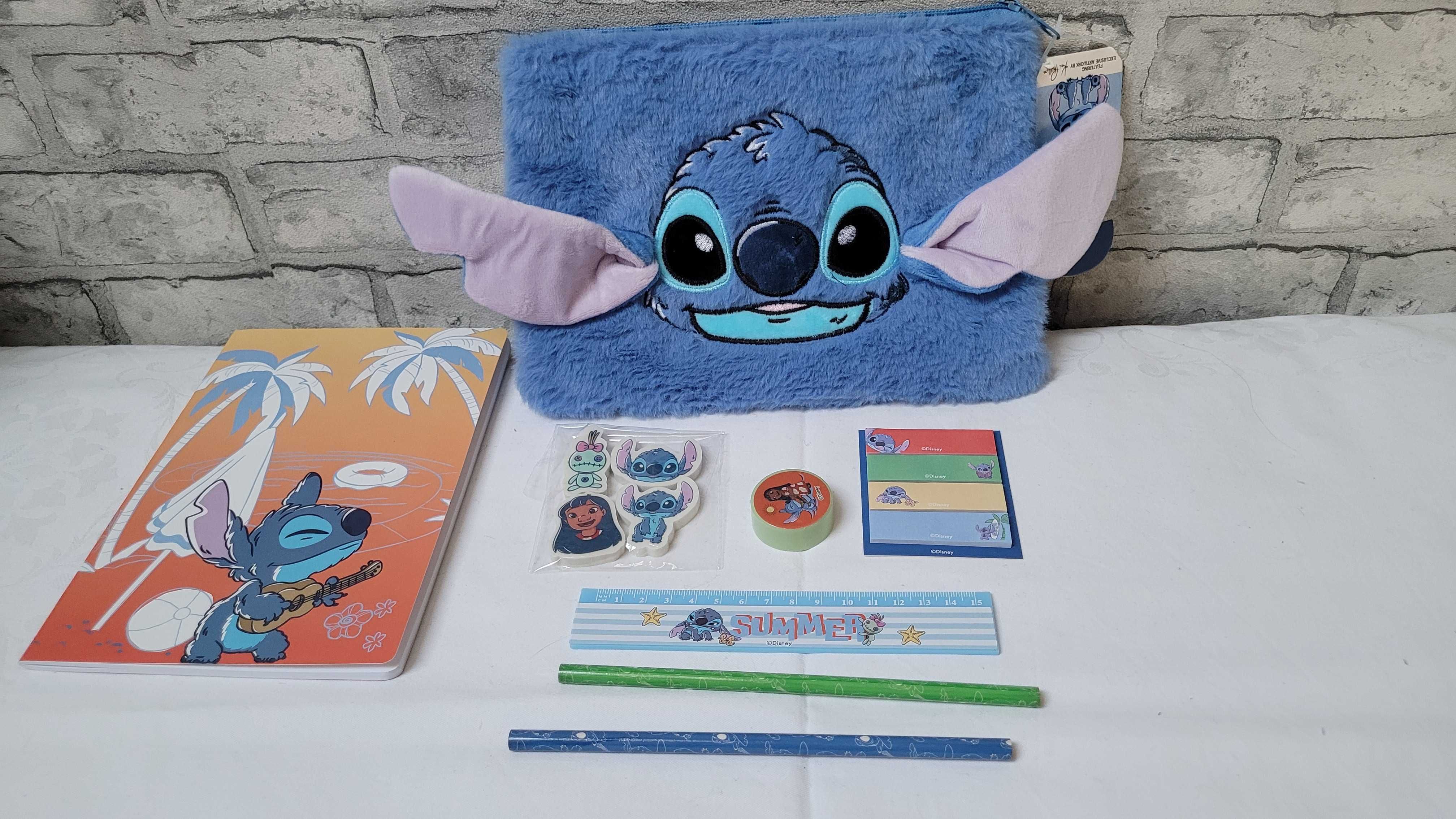 Przybory Disney Stitch w pięknym przyborniku ze Stitchem PRIMARK