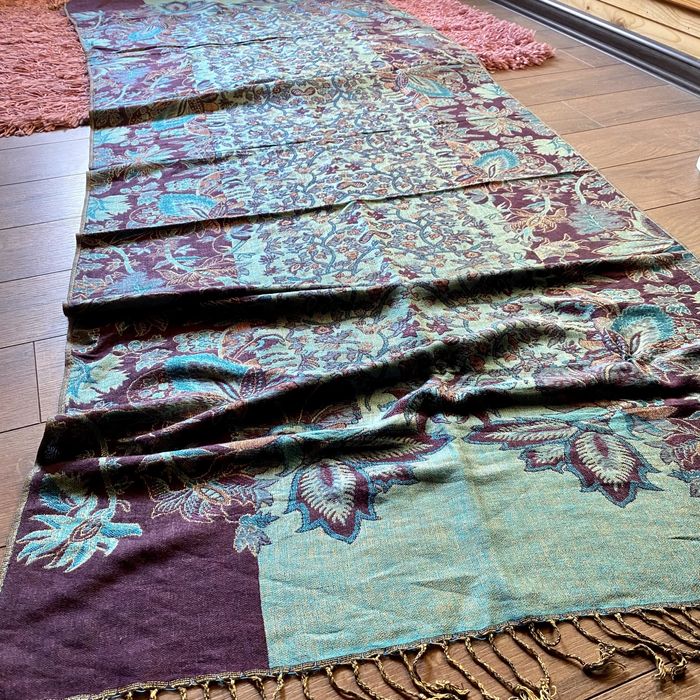 Elegancki szal pashmina