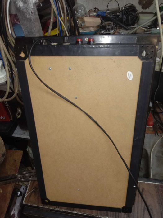 ПРОДАМ настенные часы в виде картины