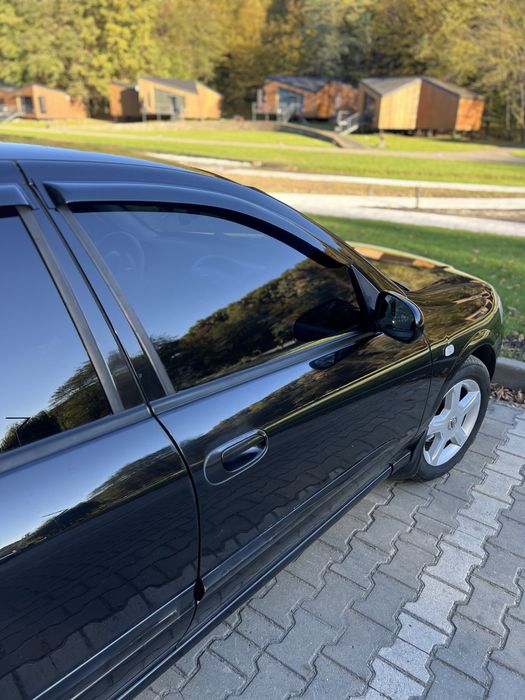 Nissan Almera Classic