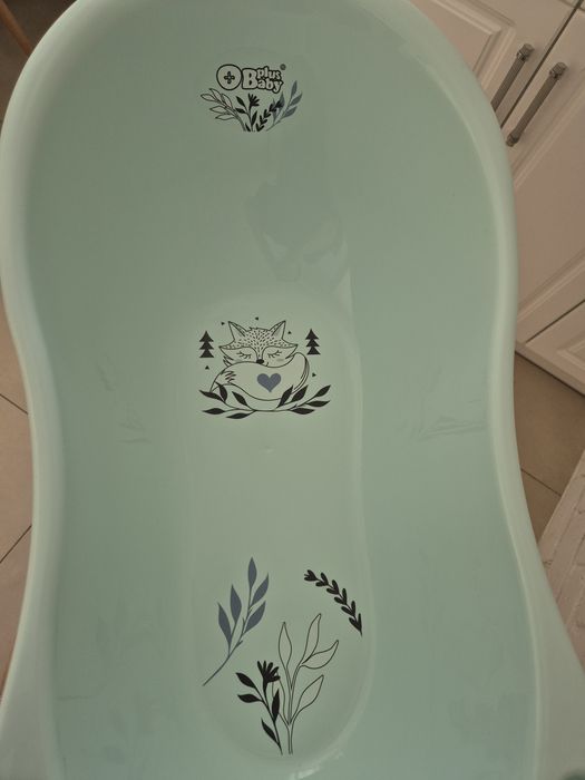 Wanienka niemowlęca ze stojakiem i wanienka Stokke X-large