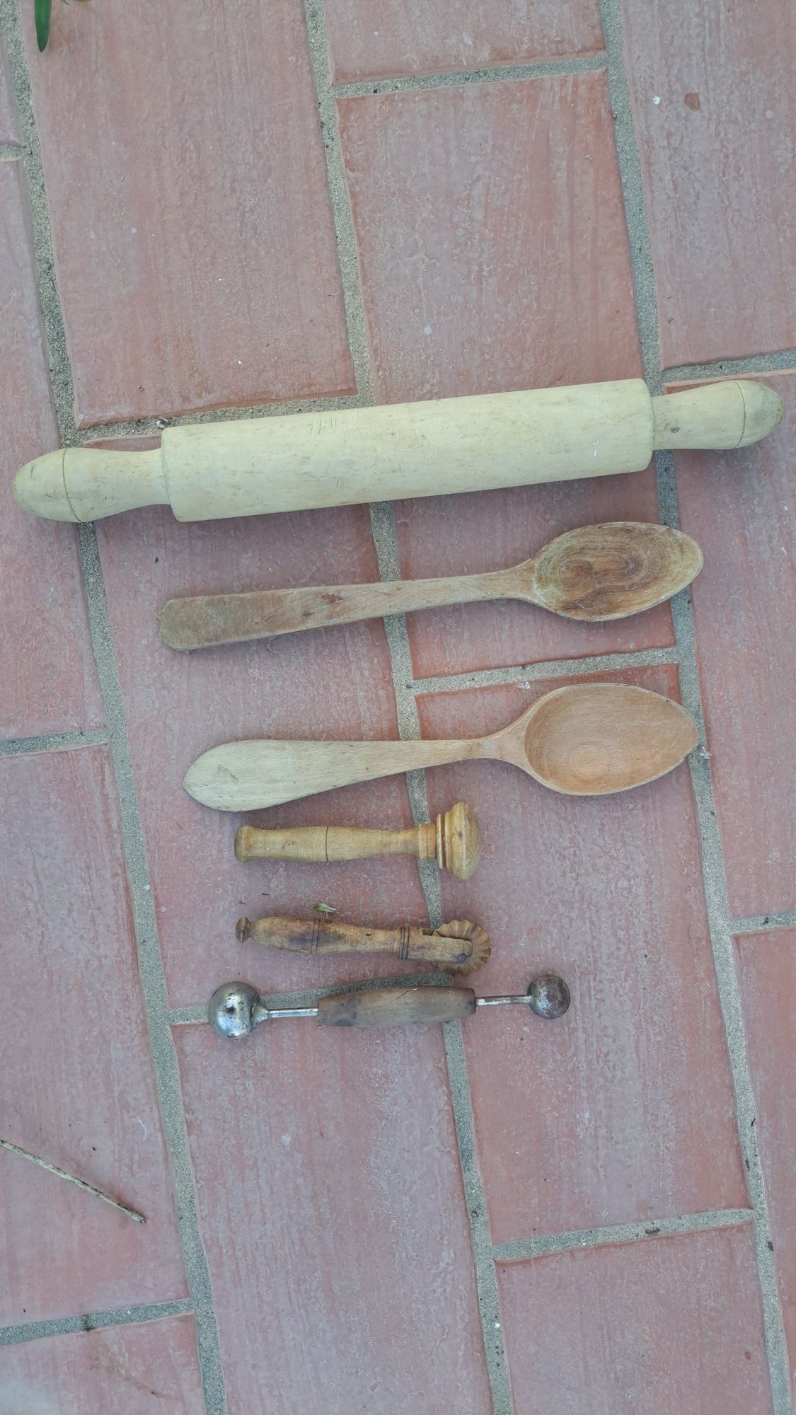 Vários utensílios de cozinha