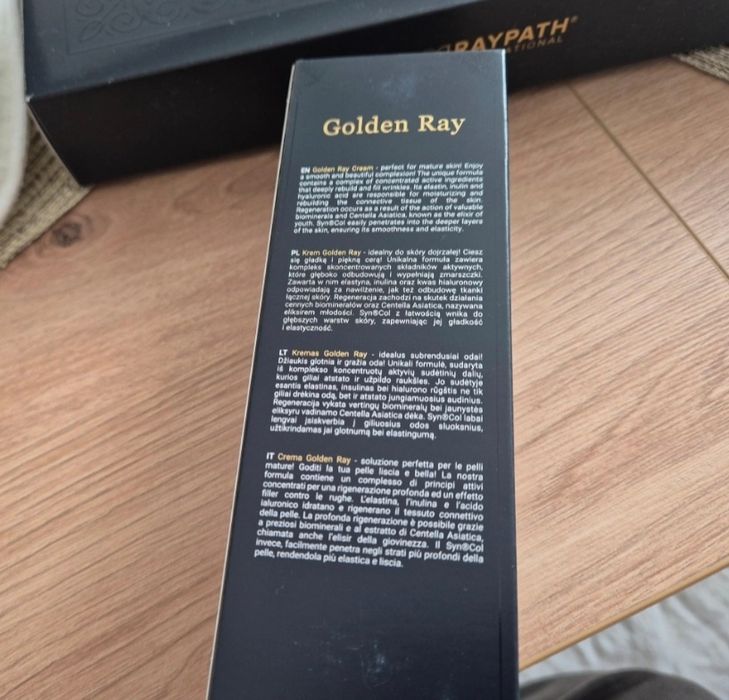 Golden Ray - krem nawilżająco-regenerujący  Golden Rey 50ml