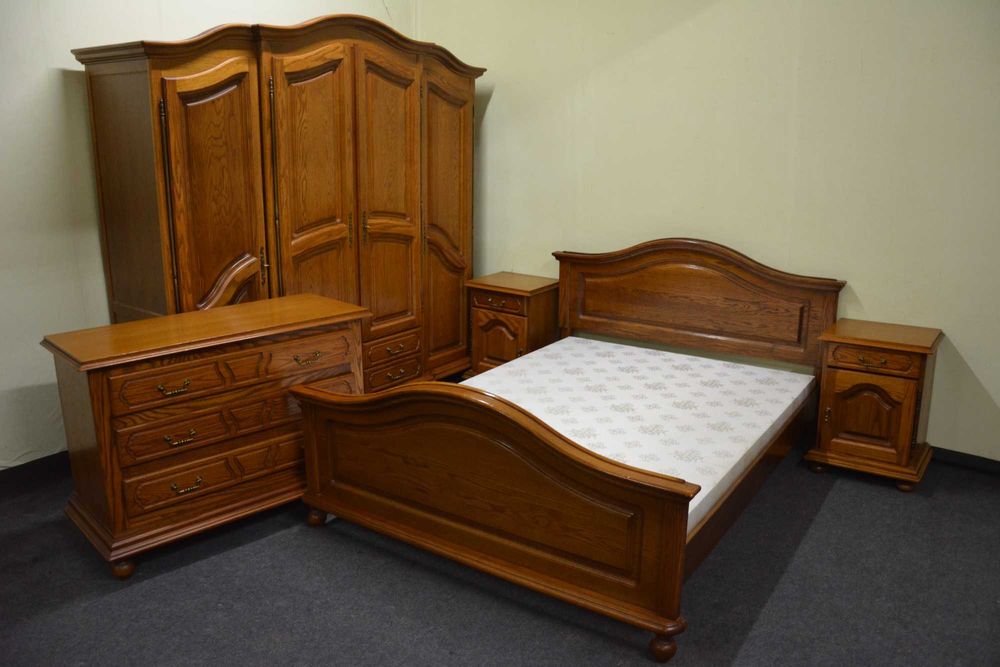 Piękna Sypialnia Dębowa / Meble / Łóżko / Szafa Szafki Nocne