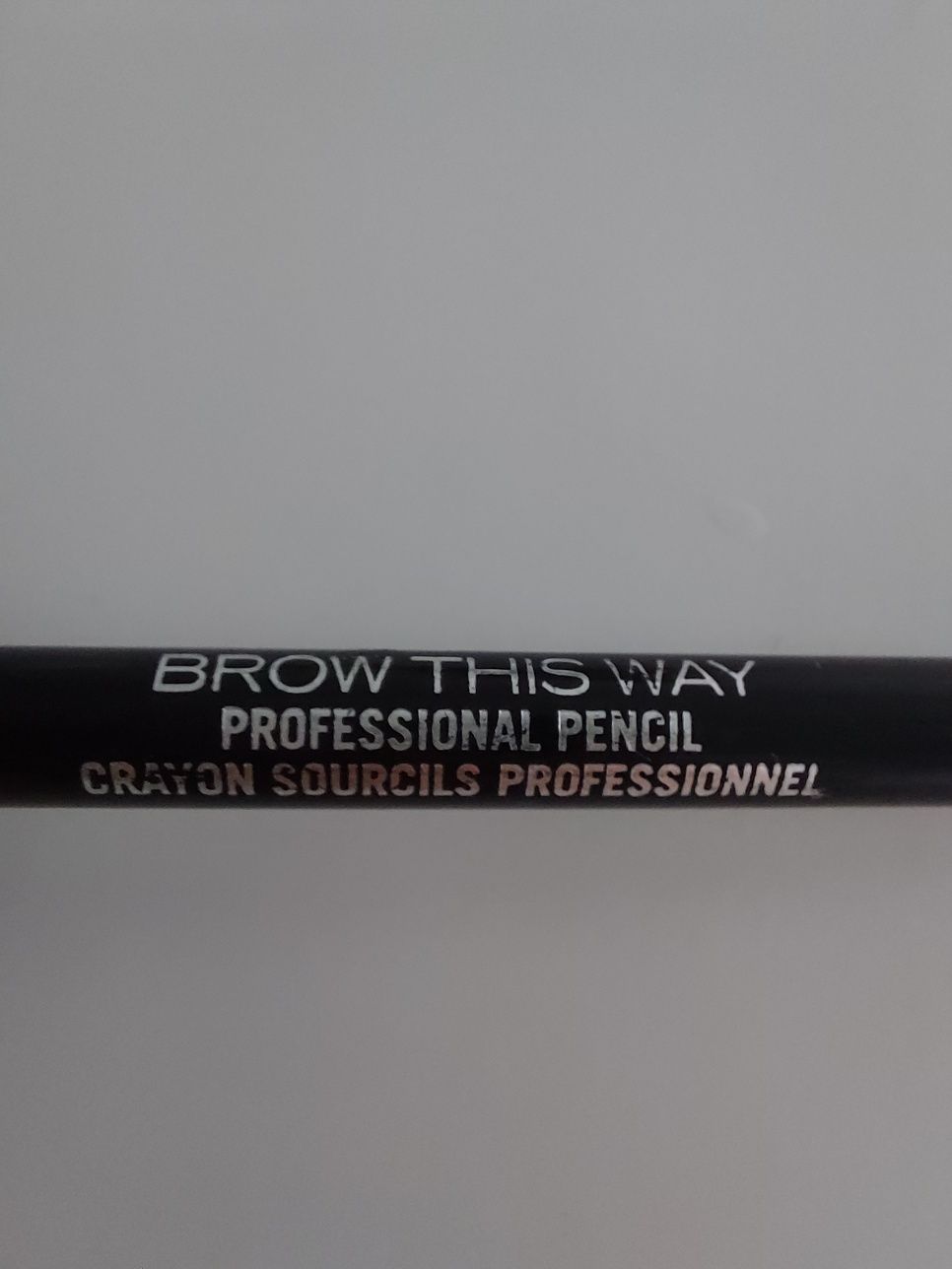 Kredka do brwi Rimmel London Dark Brown 001