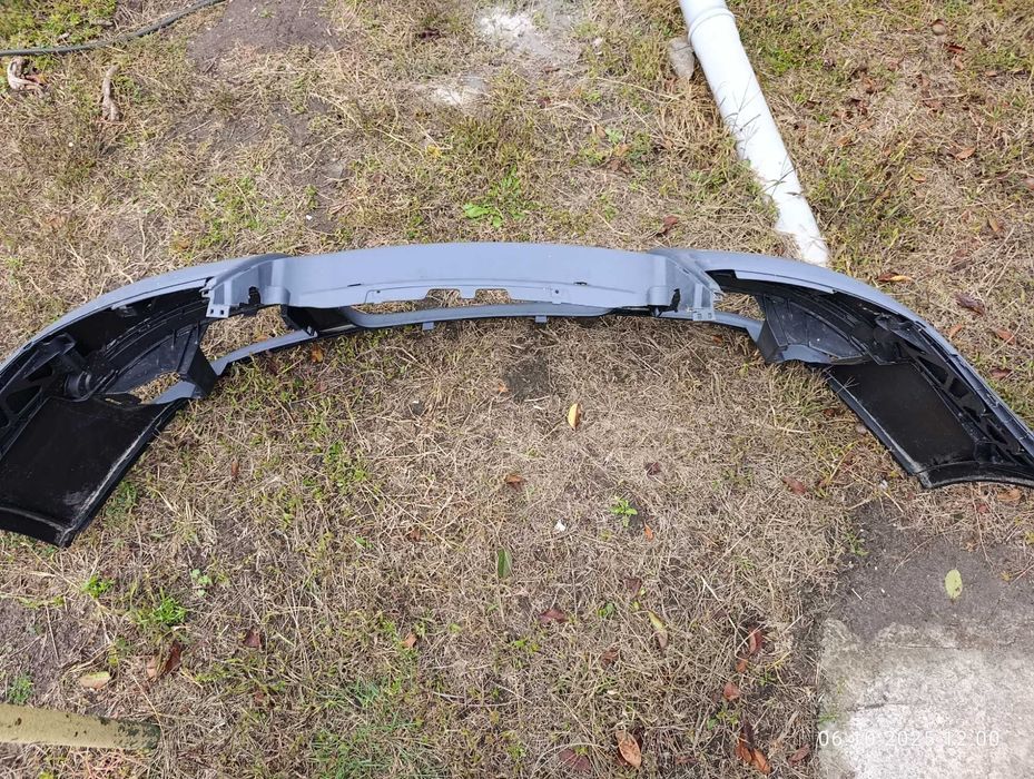 Бампер на Фольксваген Джетта