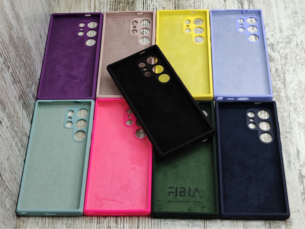Не пачкаются. Чехол Silicone Case на Samsung S24 Ultra Микрофибра