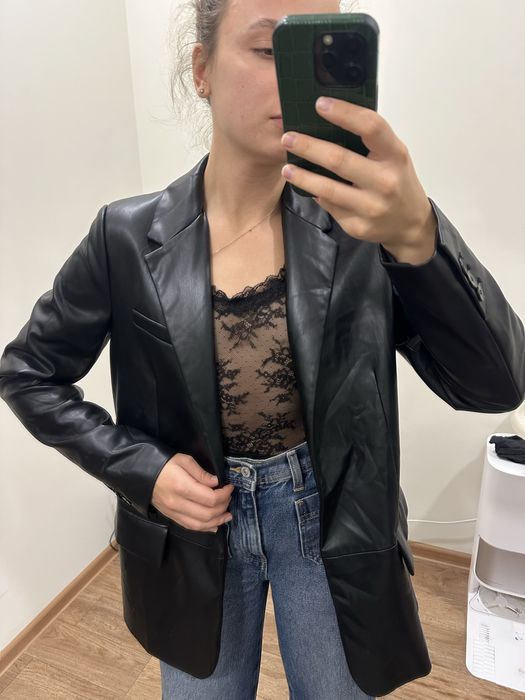 Шкіряний піджак чорний zara