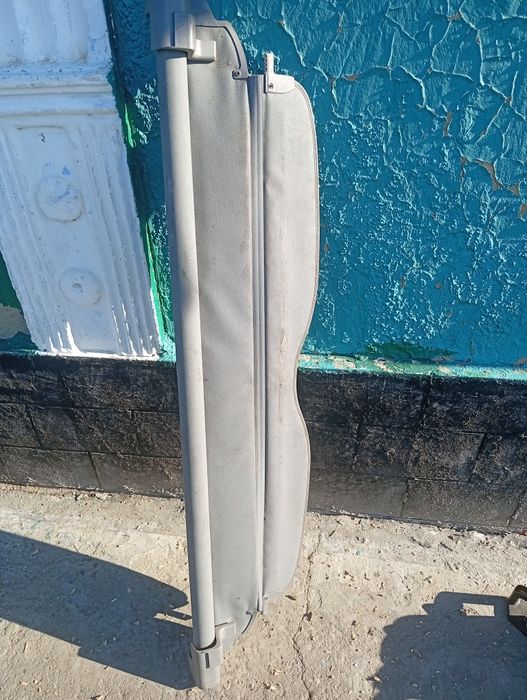 Продам шторку б у