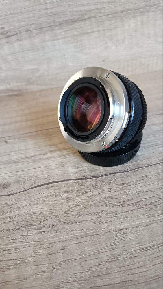 Olympus Zuiko MC 50mm f1.4 світло сильний, портретний обʼєктив