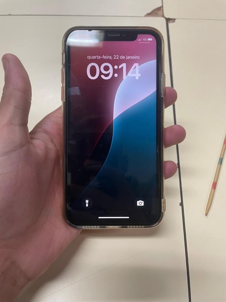troco iPhoneXr troco por outro timpo de telemovel
