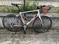 Rower szosa Giant Defy 4