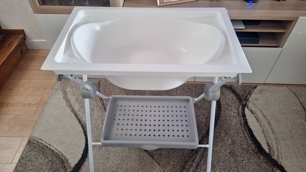 Banheira com suporte