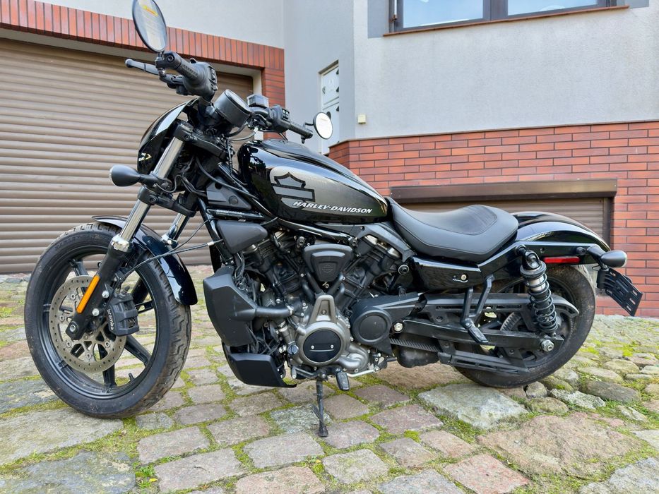 Harley-Davidson Sportster Nightster 975