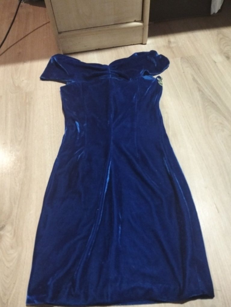 Sprzedam sukienkę elegancką