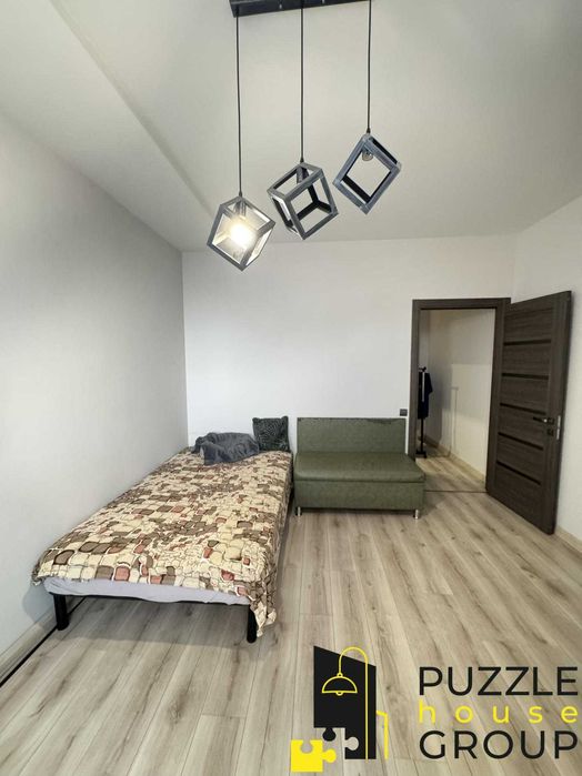 Продаж просторої 3-к квартири біля метро «Чернігівська»