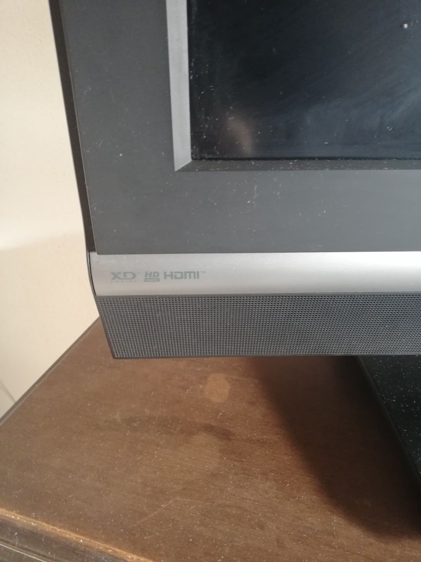 Lcd LG  37LE2R para venda bom estado