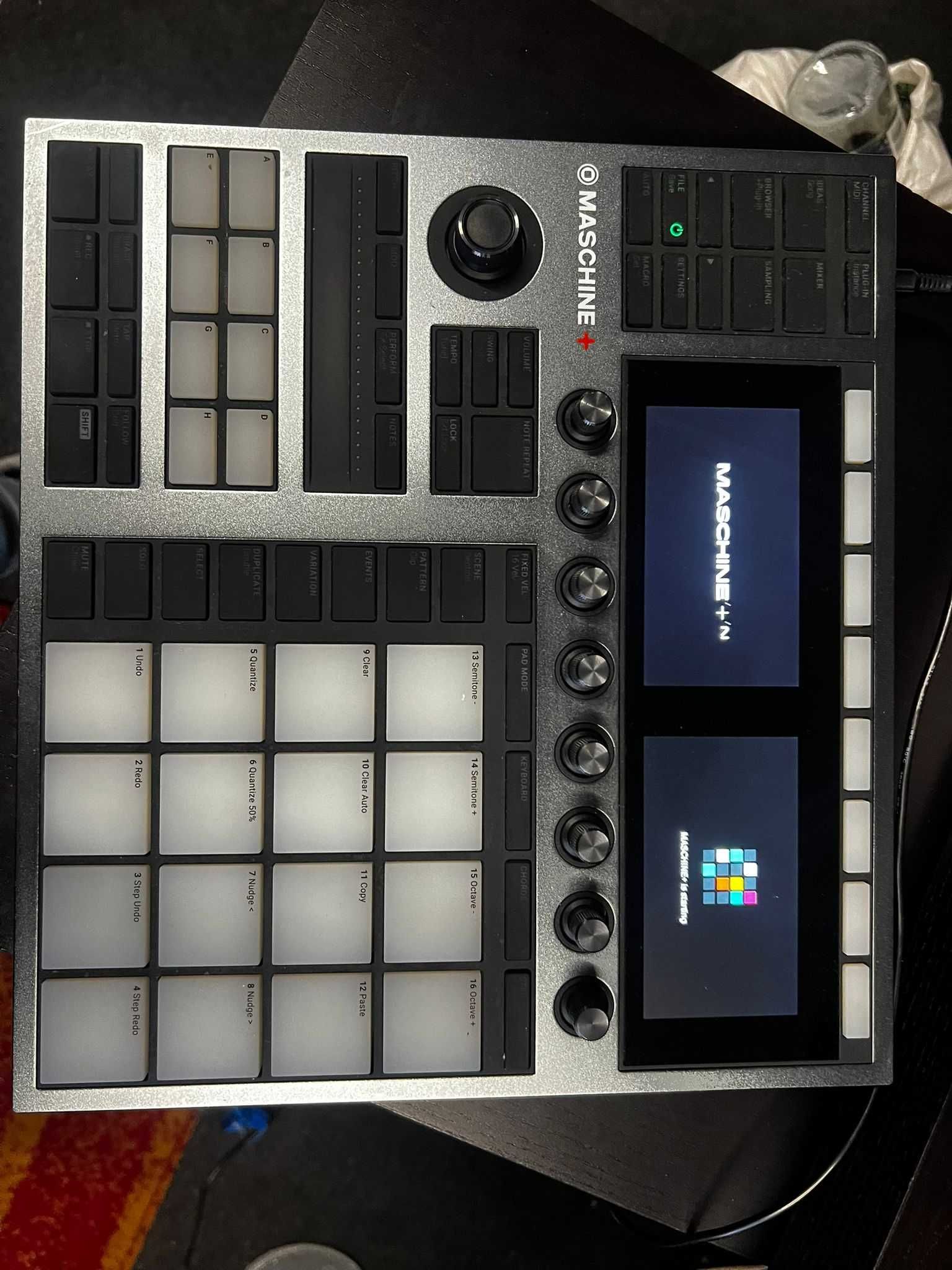 Native Instruments Maschine + Plus , Komplet Select, Pokrowiec