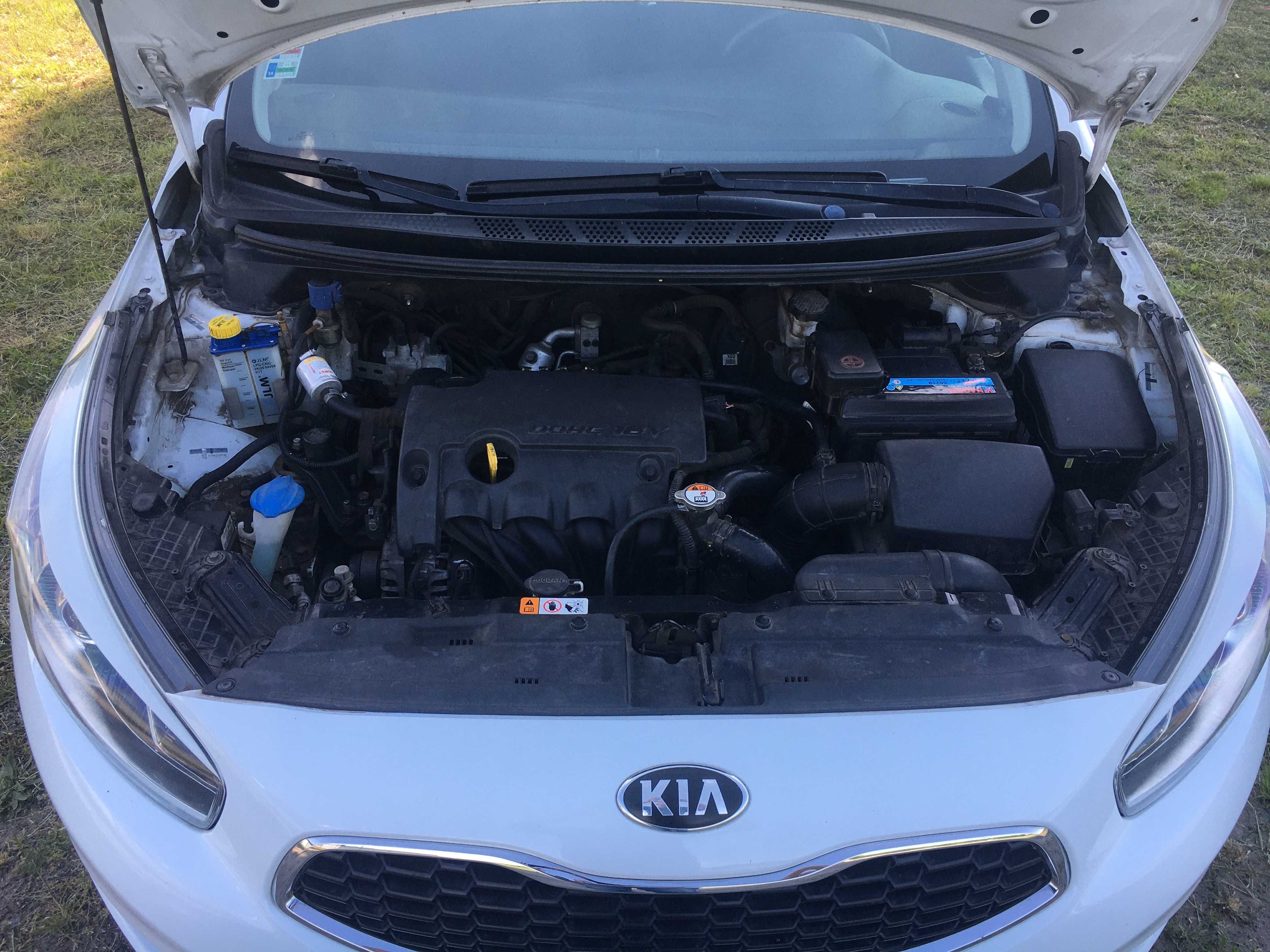 Продам KIA CEED 1.4 бенз/газ 2013 року.