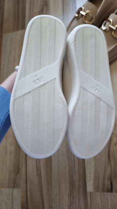 Zestaw butów r34 convers i zara skora