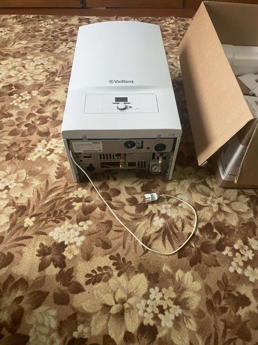 Котел газовий Vaillant домохідний двохконтурний