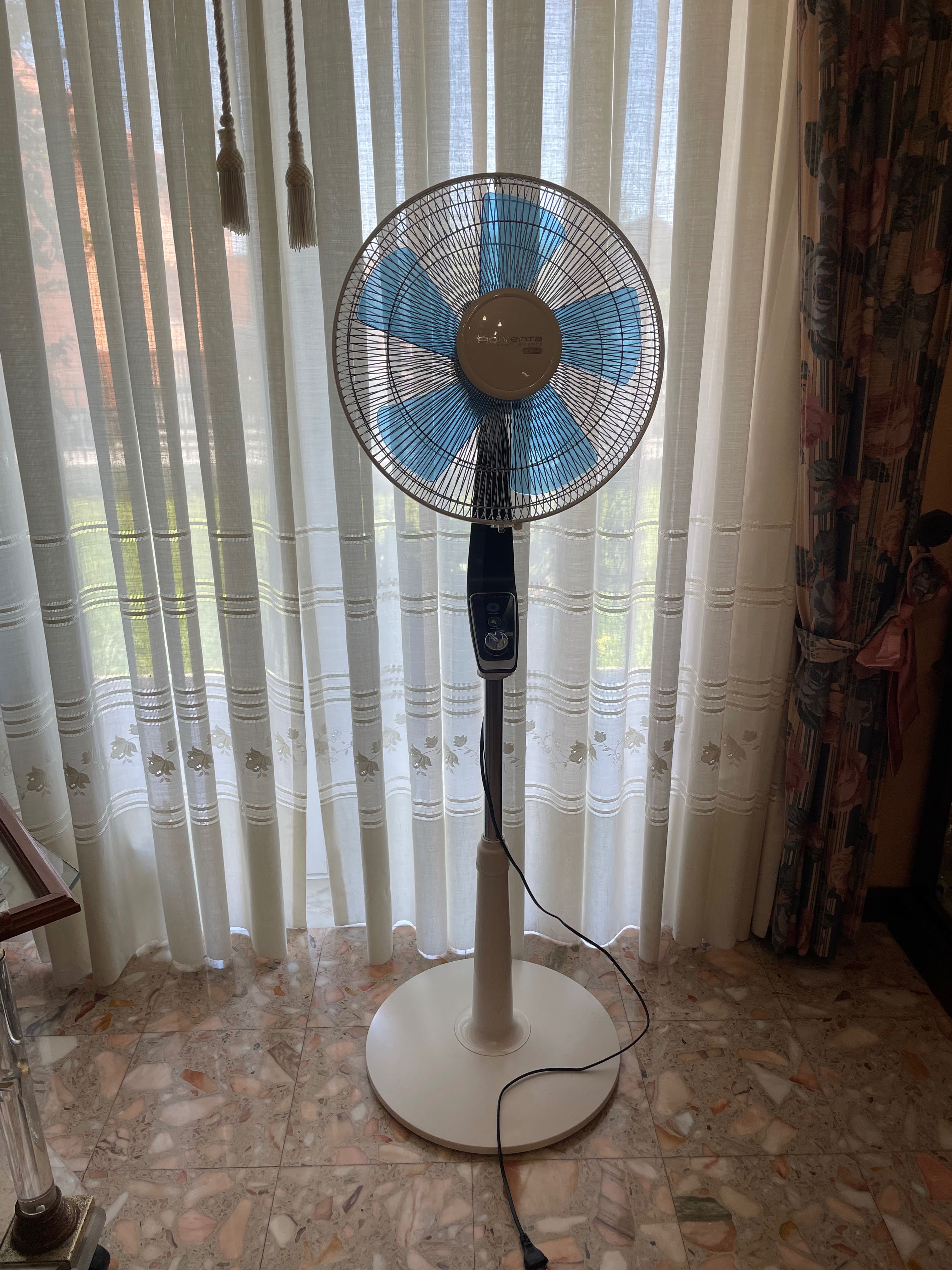 Ventoinha de Pé Rowenta Turbo Silence Extreme VU5640
