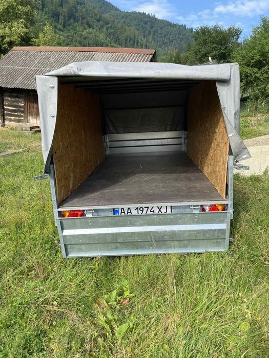 Причіп до легкових автомобілів