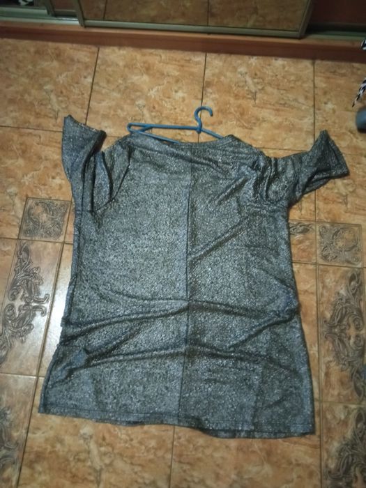 Sprzedam,duża srebrna tunike