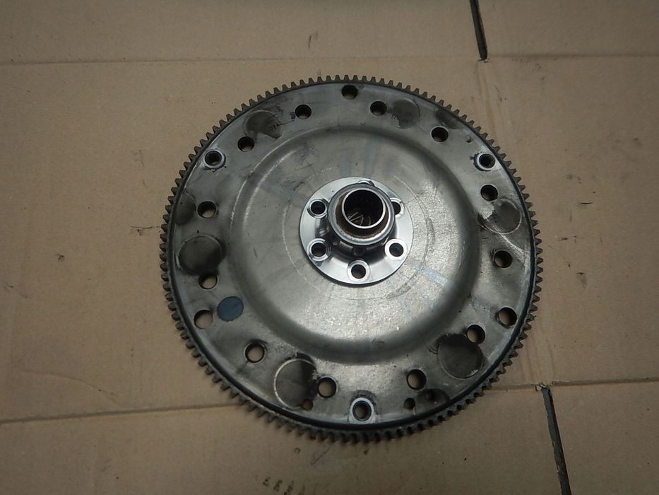 kolo zamachowe audi a4 b8 lift 2.0tdi 03g105323ah