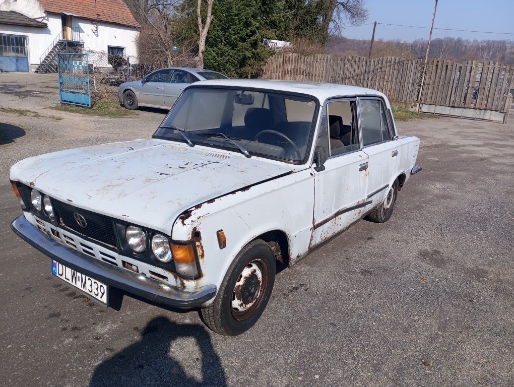 Fiat 125p na chodzie OC ważne