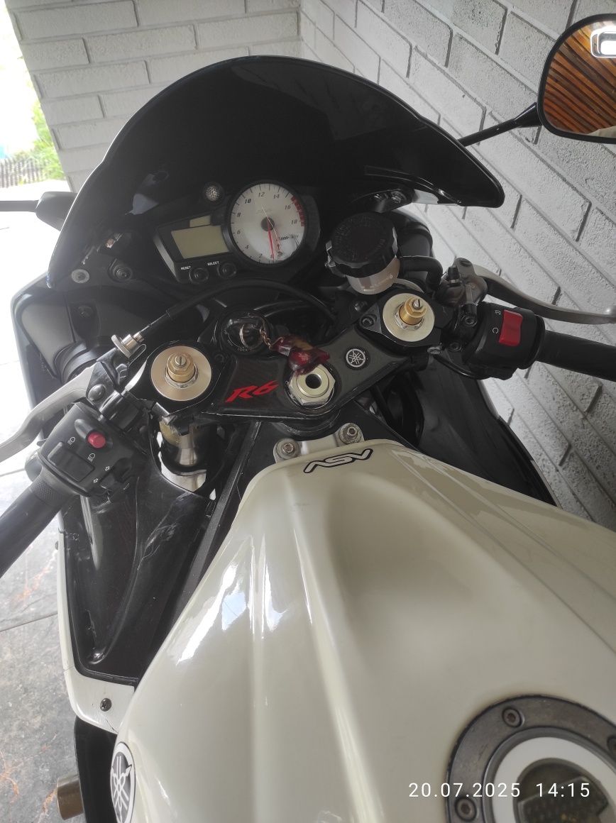 Yamaha R6 2005 рік