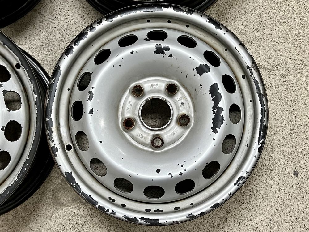 Felgi 15" cali Volkswagen Golf V VI Jetta V VI i FL Skoda Octavia II