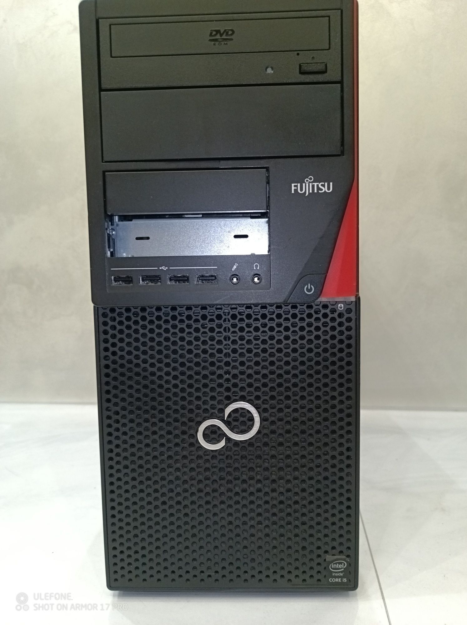 Комп'ютер Fujitsu Esprimo P720 E90+, Intel i5-4590/16GB DDR3 дефект