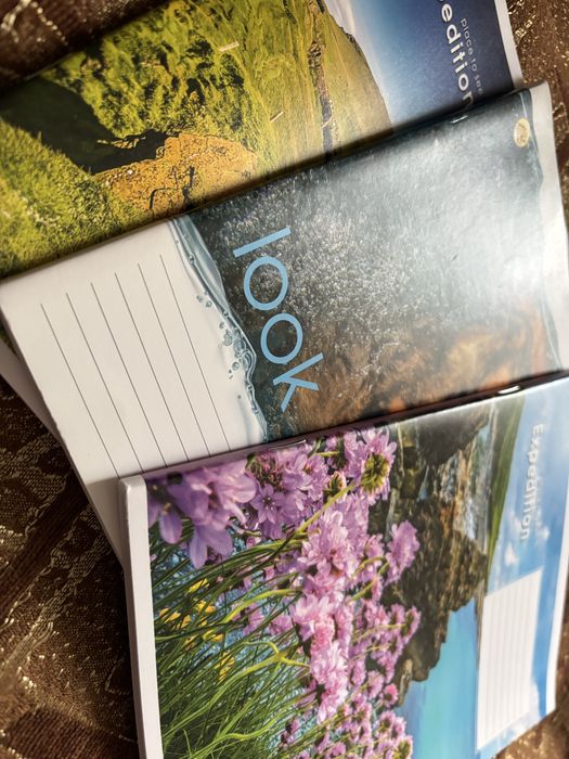 Нові зошити. 21 штука