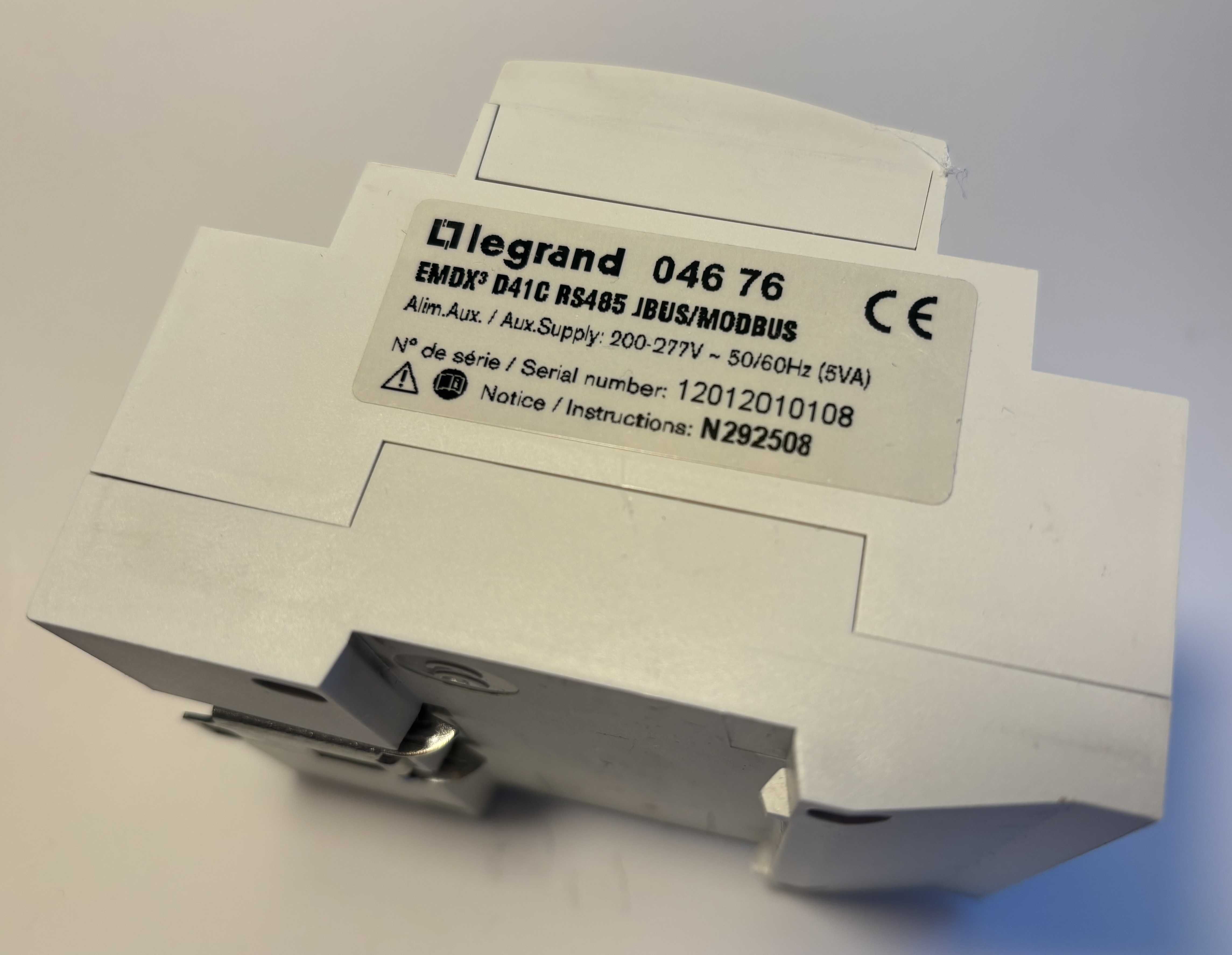 Analizator parametrów sieci EMDX3 D41C 004676 LEGRAND - używany