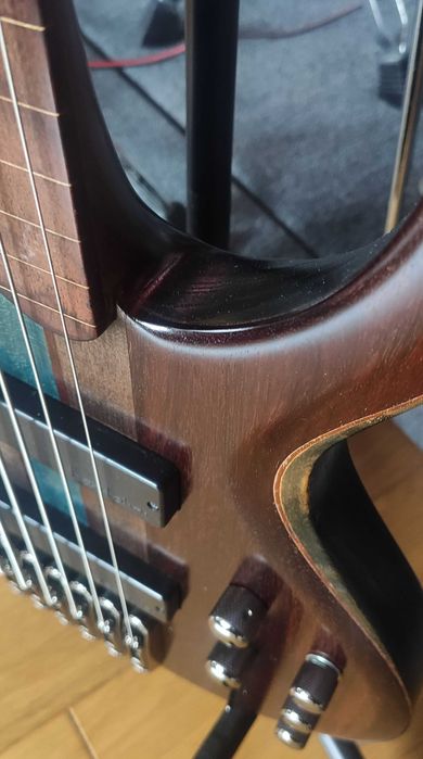 Ibanez BTB 686 SC Terra Firma 35"/ fretless