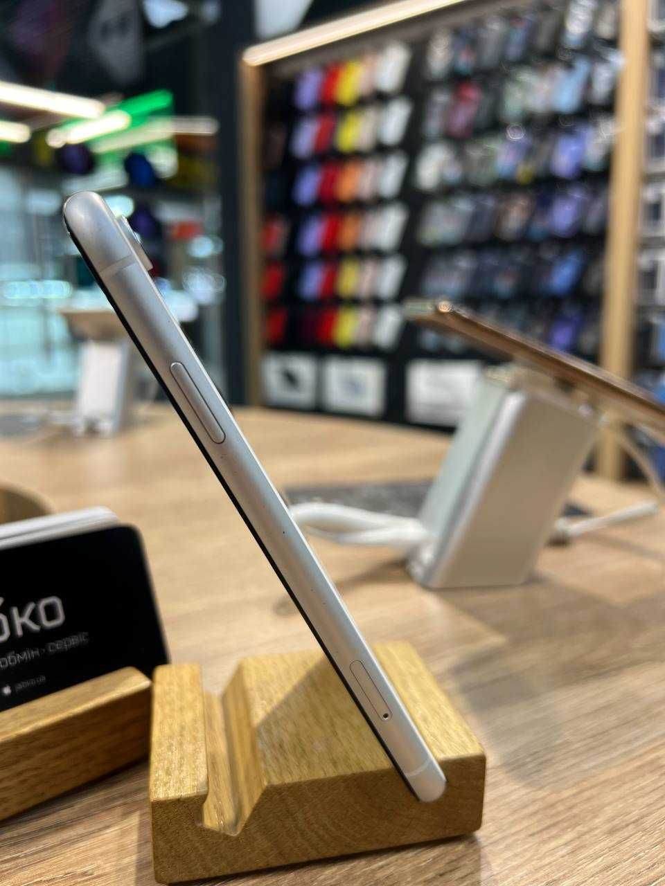 Iphone XR 128 White used від Ябко