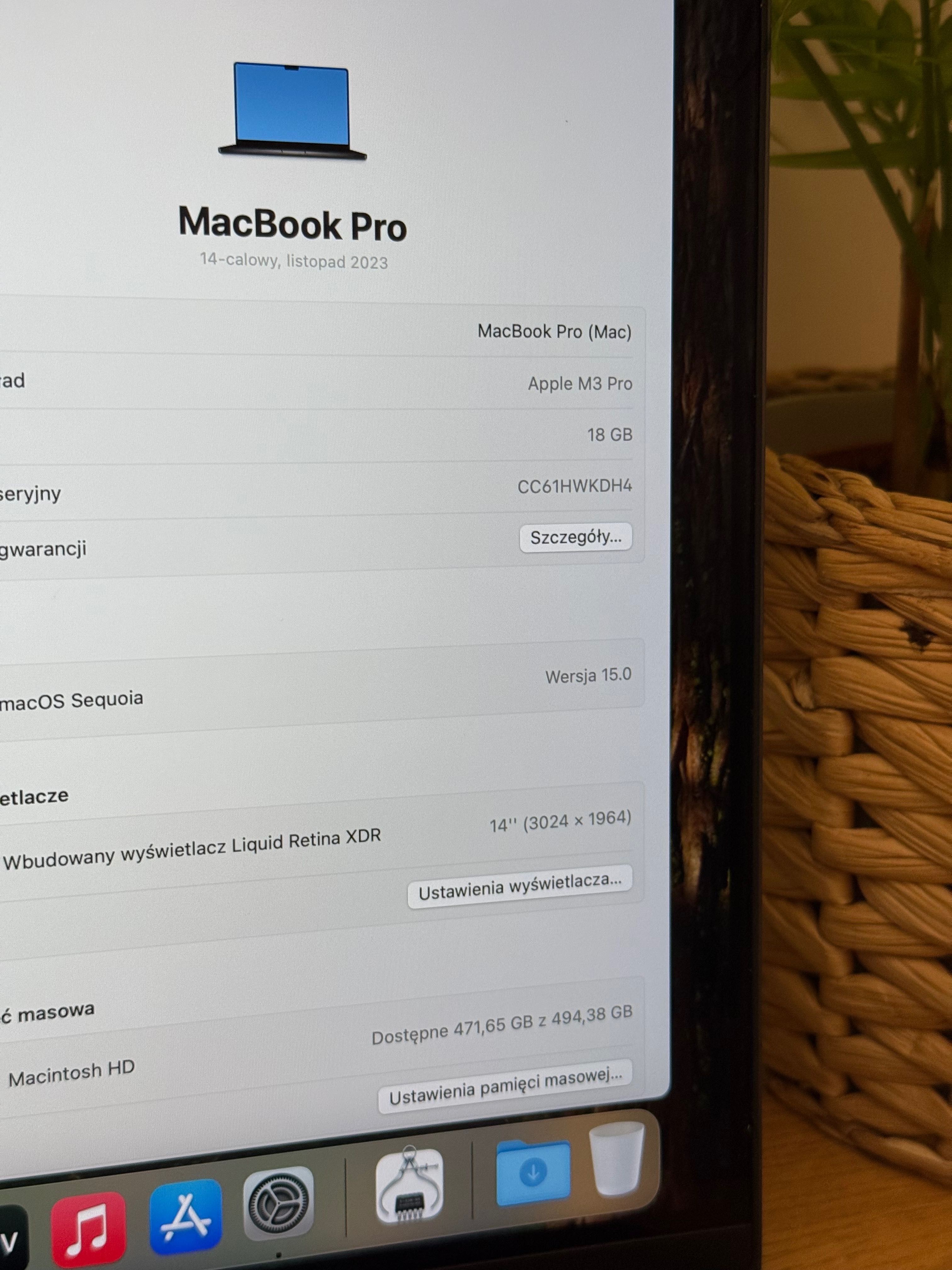 Apple MacBook Pro 14” M3 Pro 18GB RAM 512GB SSD Space Black