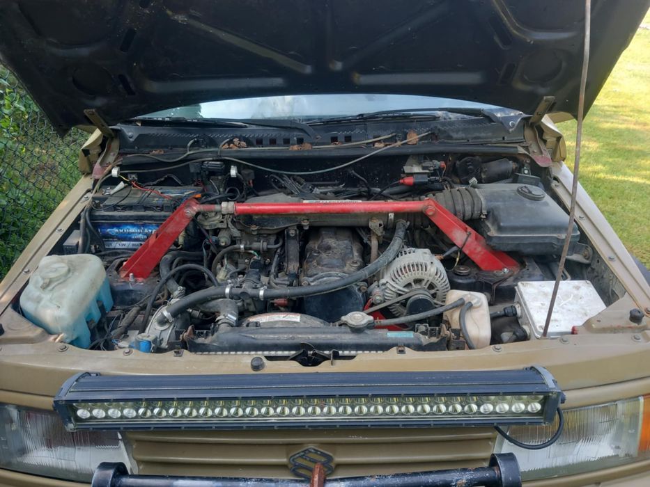 Suzuki Vitara z LPG, wyciagarka, Lift, stalowe zderzaki, nowe opony