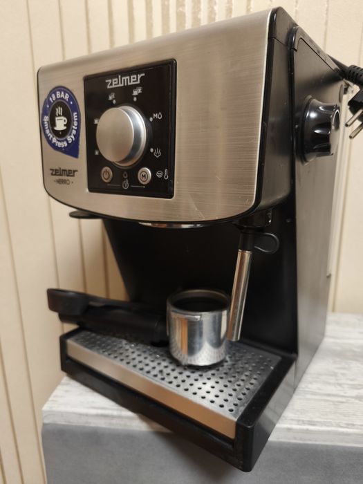 Кавоварка ZELMER 13Z015