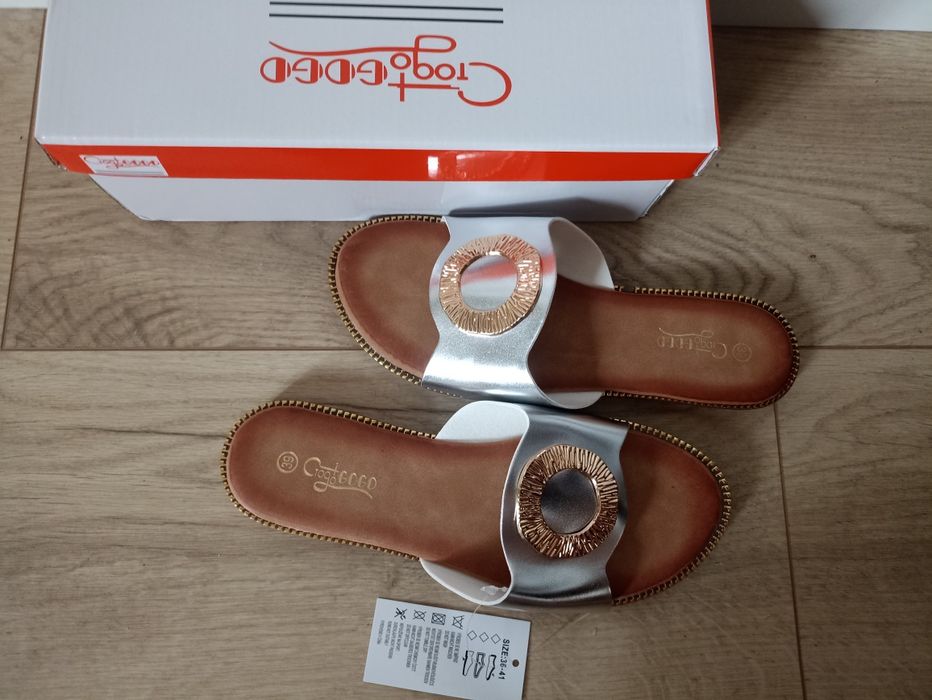 Eleganckie klapki damskie ozdobne nowe