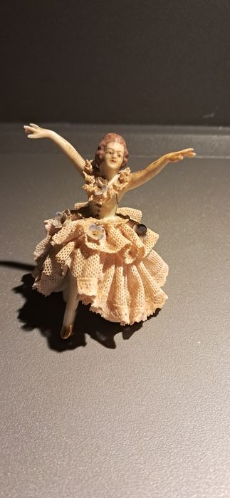 Bailarina em Porcelana
