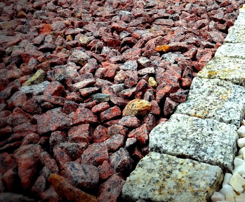 Granit bordo - kruszywo ogrodowe