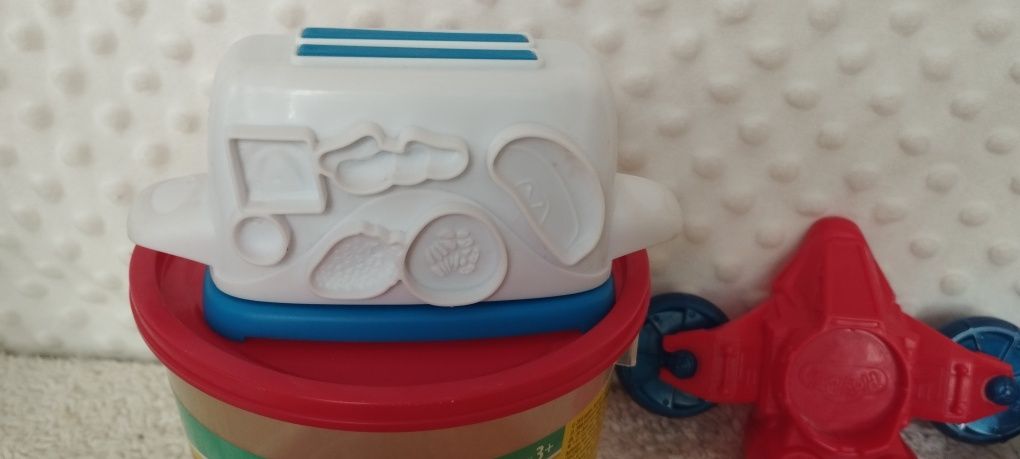 Duży zestaw foremek Play-Doh, ponad 56 elementów