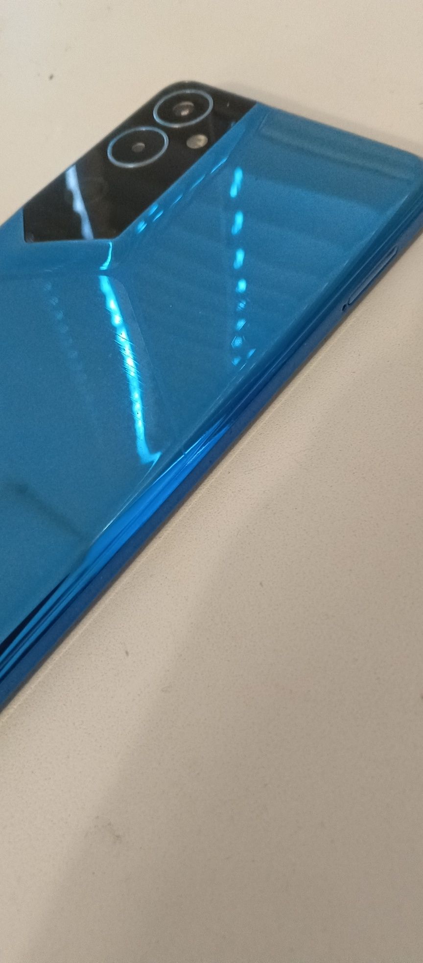 Смартфон Tecno pova neo 2
