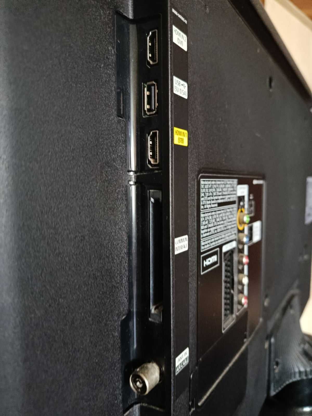 Телевізор 32 діагональ Samsung UE32F4020AW
