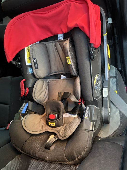 Автокрісло-коляска Doona Child Flame Red