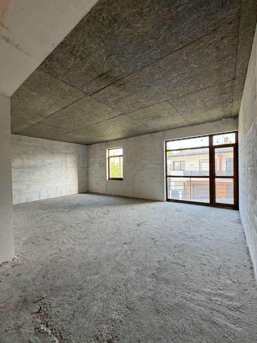 Продається Дуплекс Готовий до Ремонту неподалік центру міста!!!