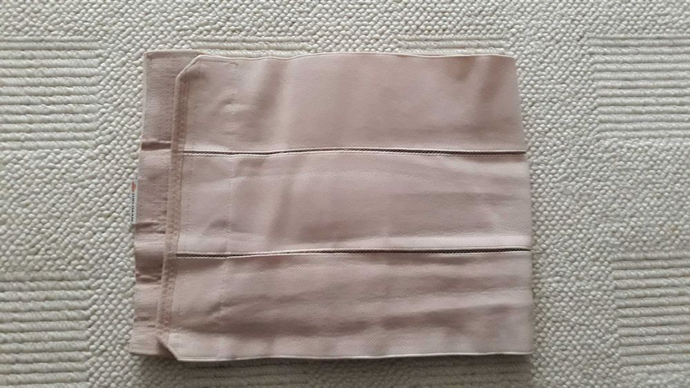 Cinta elástica de cor bege